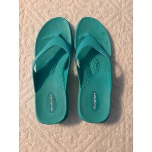 Okabashi Sandals Womens Size Med/LargeTurquoise Flipflops NonSlip Grip USA Made